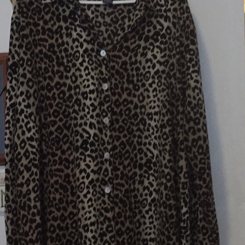 Leopard print long sleeve blouse